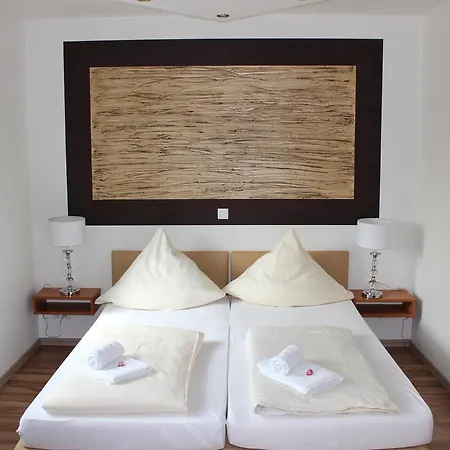 Hotel Zum Wersehof 3*