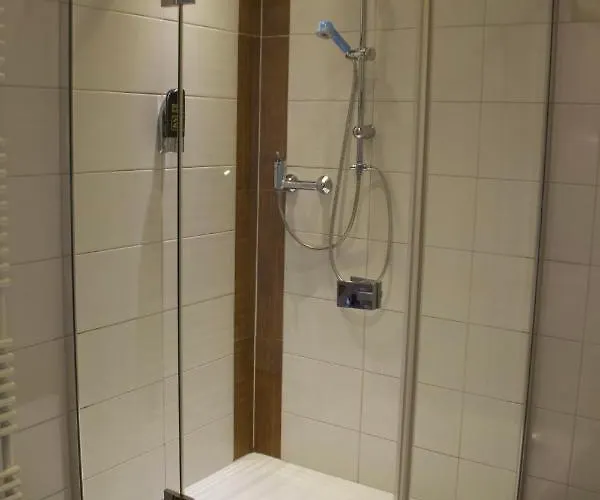 Szálloda Zum Wersehof 3*